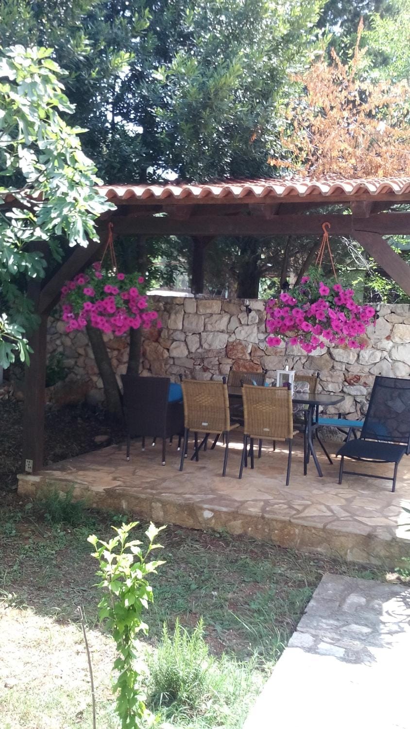 BBQ facilities, Garden