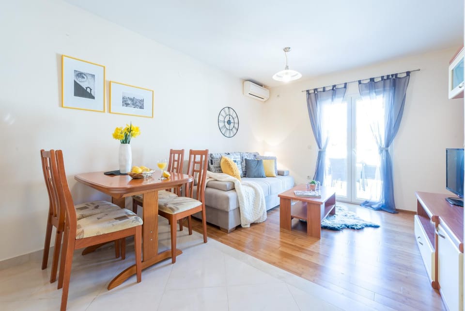 Summer Life Apartment Apartment in Dubrovnik-Neretva County