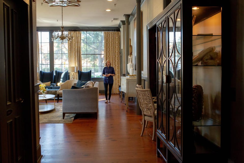 Lounge or bar