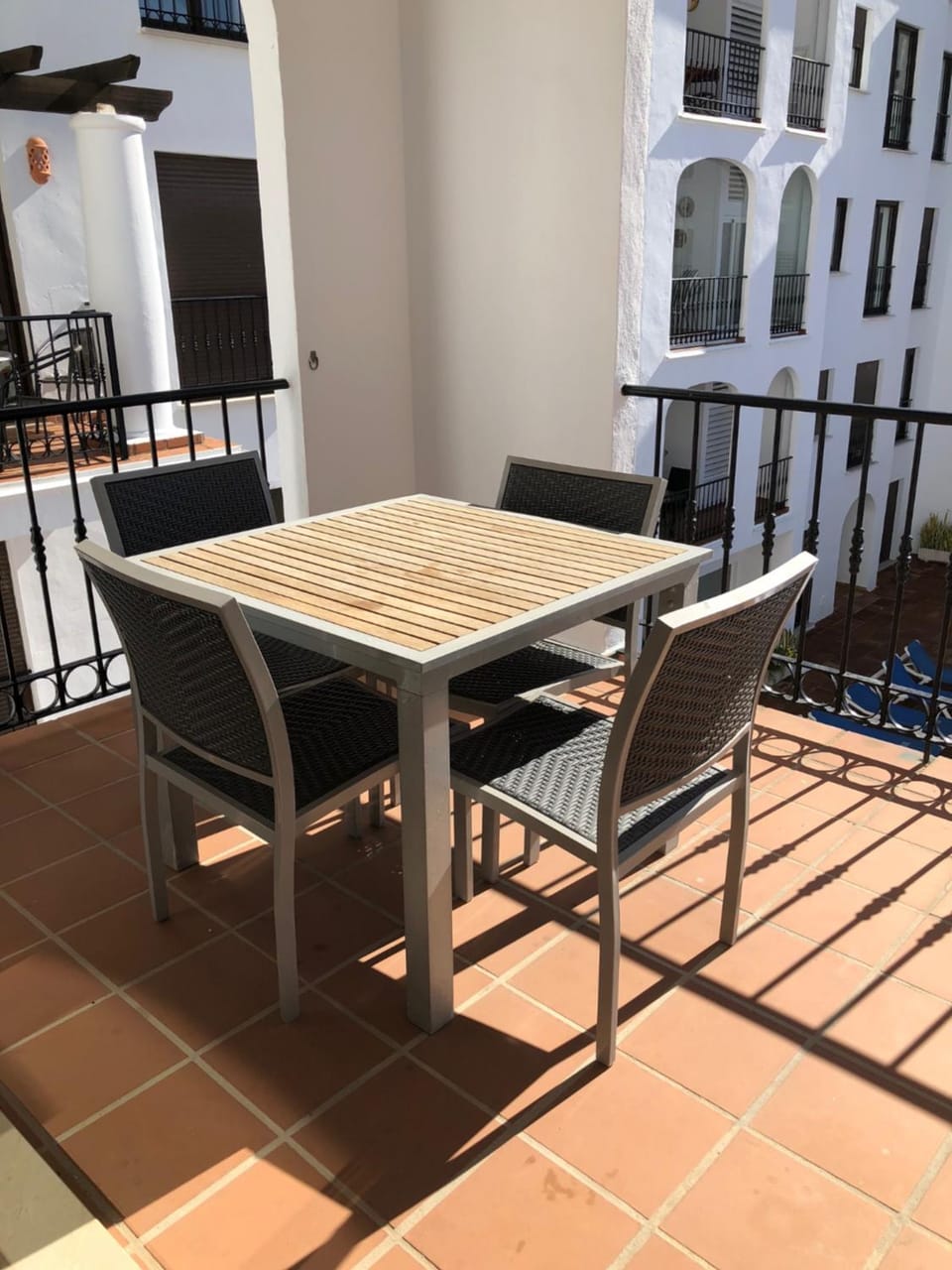 Property building, Balcony/Terrace