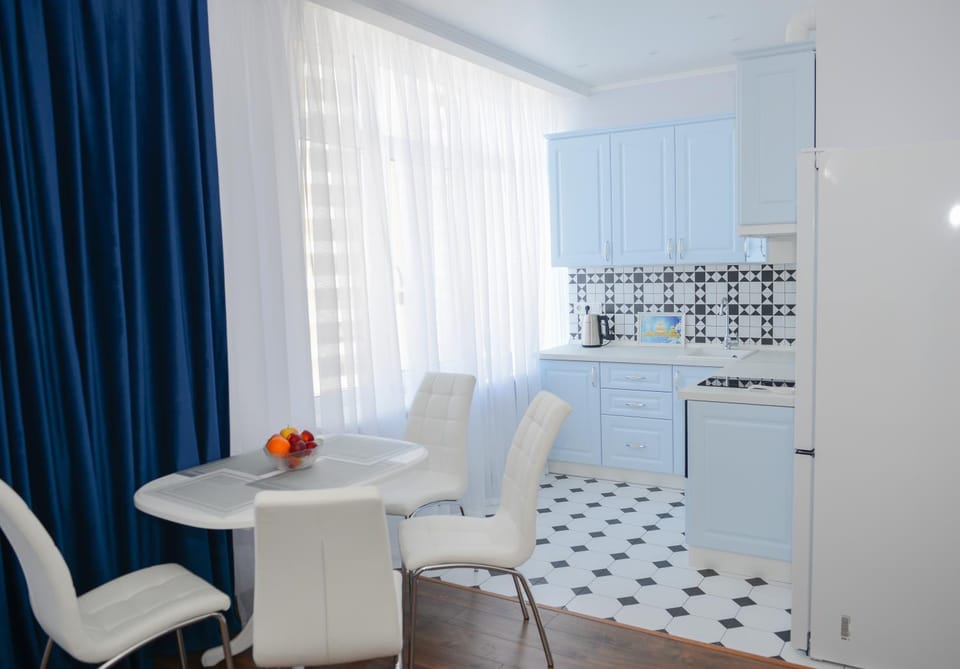 Sea View Odessa Apartment in Odessa