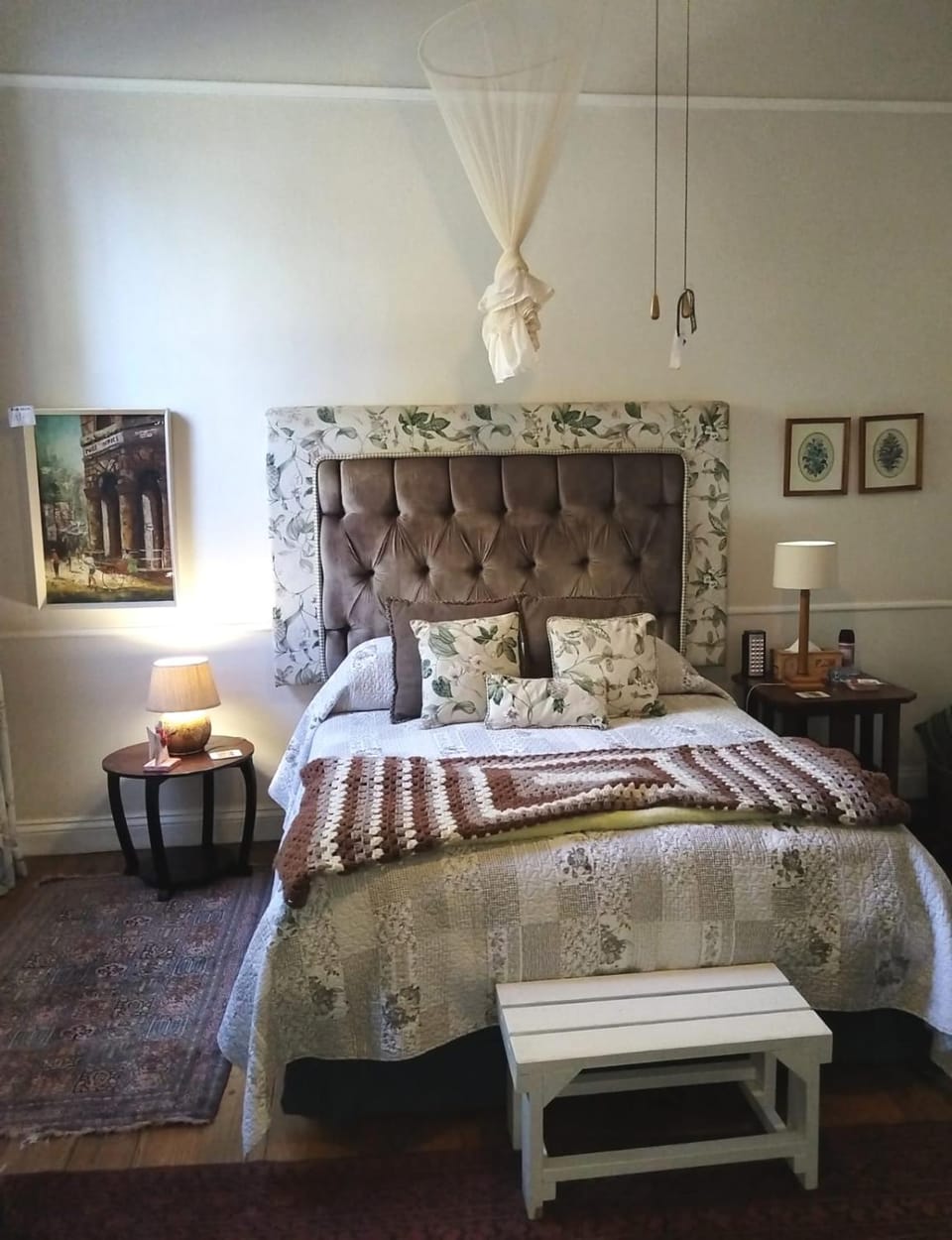 Bed, Photo of the whole room