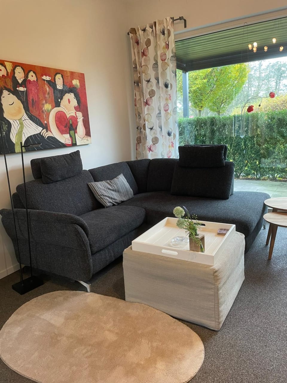 Living room, Seating area