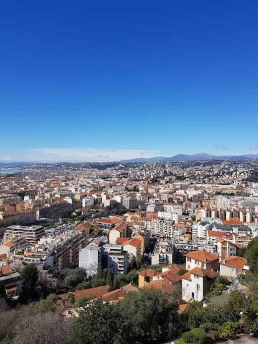 Studette en plein cœur du Vieux Nice Apartment in Nice