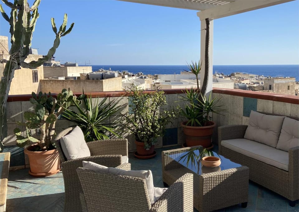 Natural landscape, View (from property/room), Balcony/Terrace, Sea view