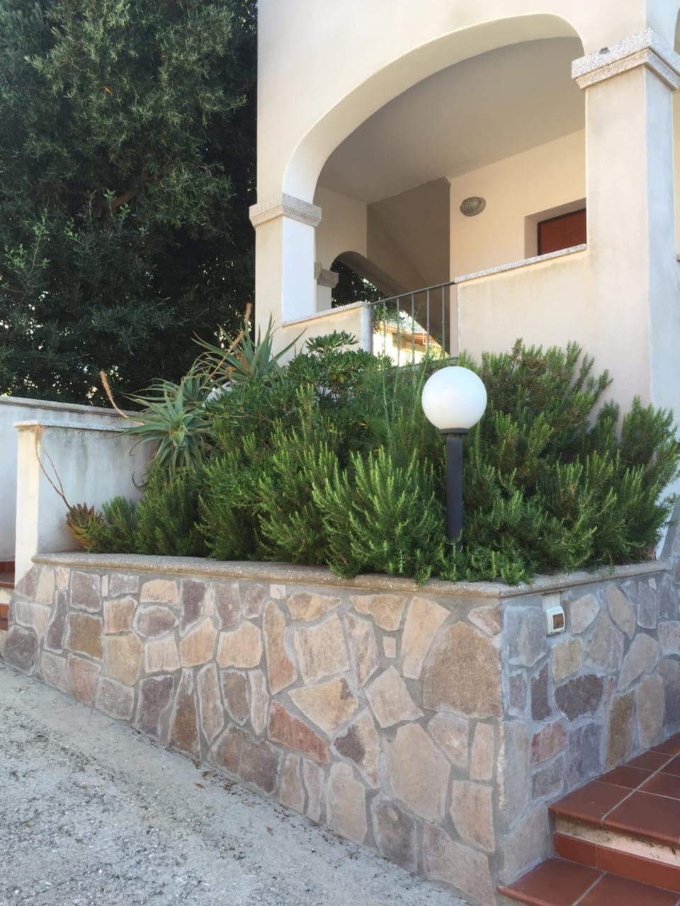 Facade/entrance, Balcony/Terrace