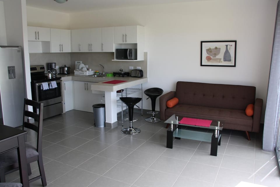 Communal lounge/ TV room, Kitchen or kitchenette