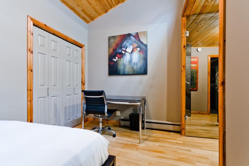 M Lofts Apartment in Calgary