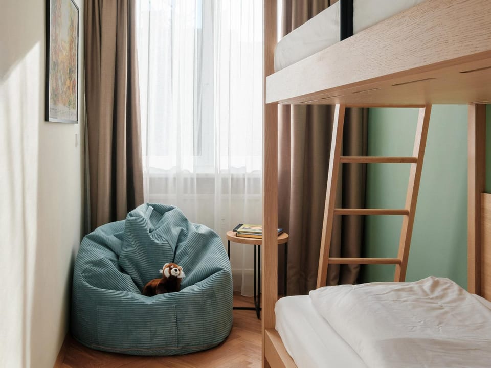 Photo of the whole room, Bedroom, children, bunk bed