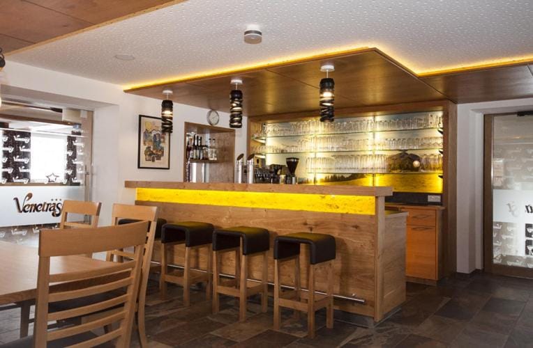 Lounge or bar