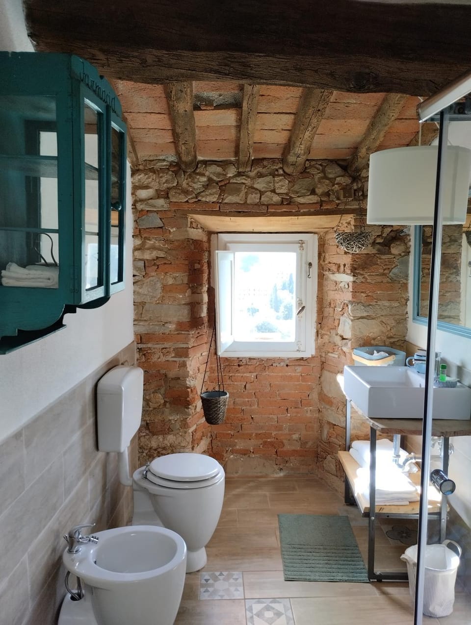 al CAVOUR 21 Bed and Breakfast in Campiglia Marittima