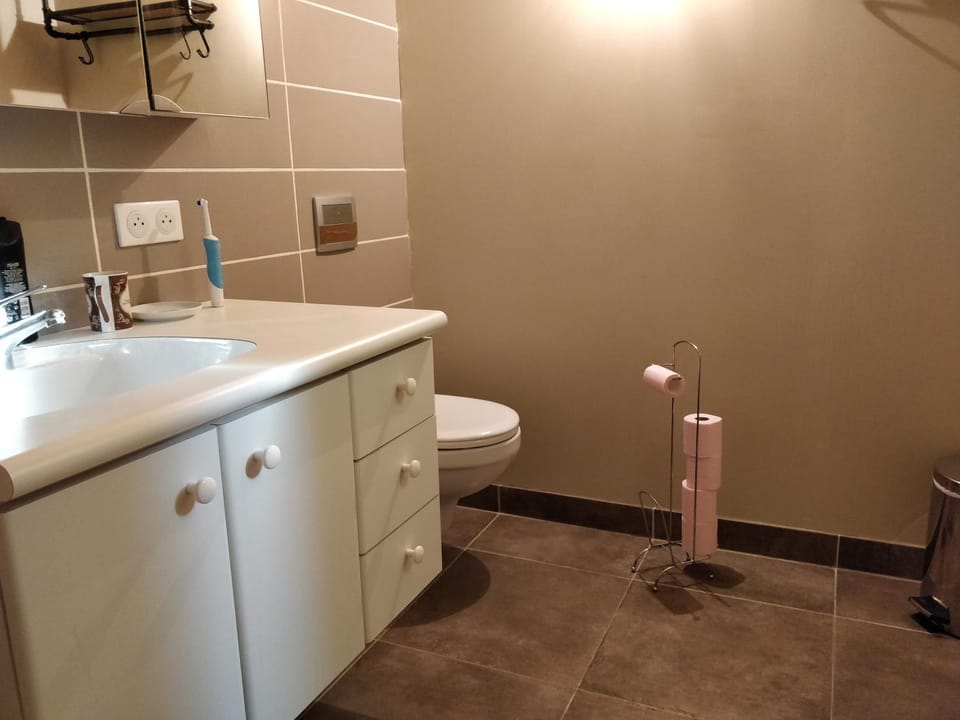 Chambre Chaleureuse chez l'habitant Bed and Breakfast in Bourgogne-Franche-Comté