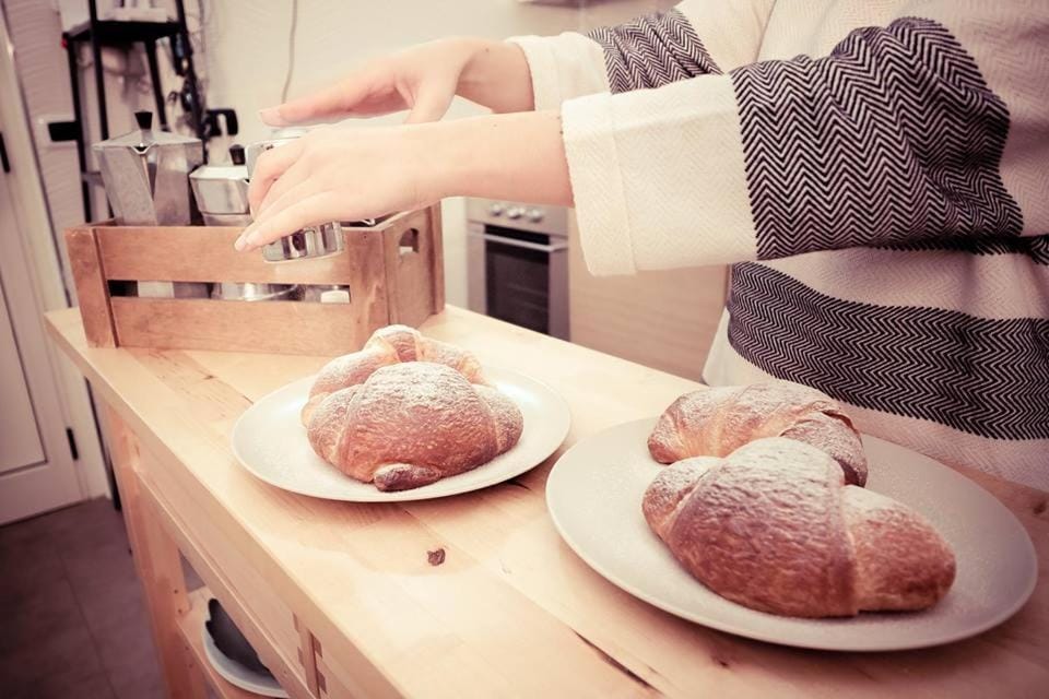 Staff, Food close-up, People, Food and drinks, Other, Decorative detail, Food, Drinks, Non alcoholic drinks, Family