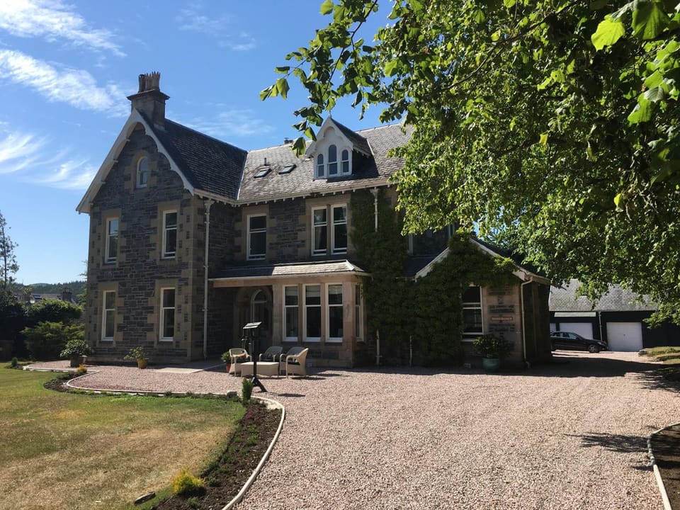 Property building, Garden