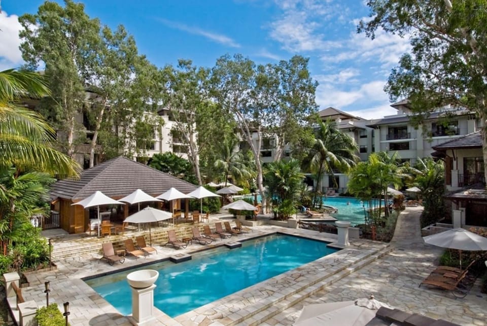 Garden view, Pool view, Swimming pool, Inner courtyard view