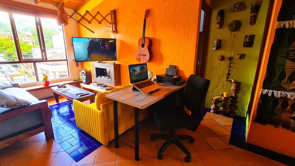 Communal lounge/ TV room, Seating area