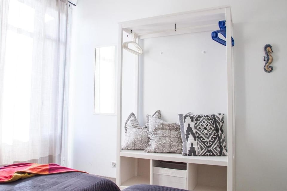 Bedroom, wardrobe