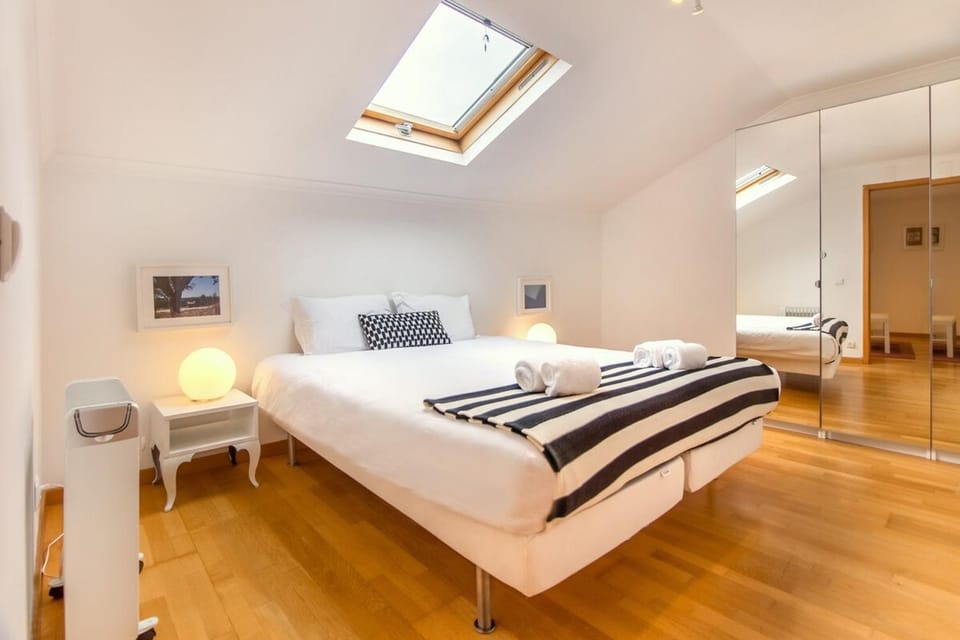 Casa Mouraria Castle Views Apartment in Lisbon