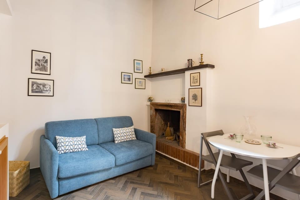 Sara Apartment - Campo de Fiori 35 Apartment in Rome