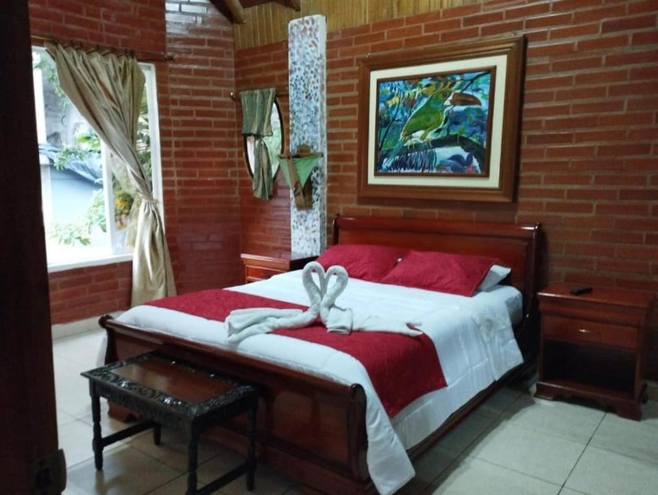 Casa Cultural Mindo Bed and Breakfast in Pichincha