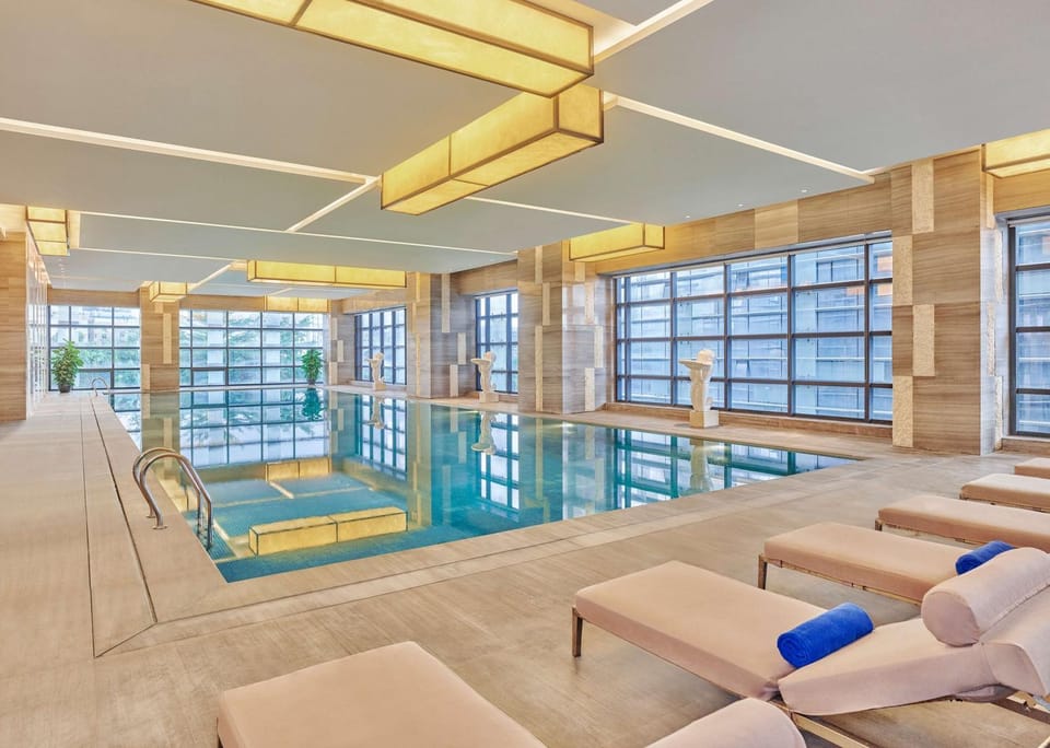 Pool view, Swimming pool