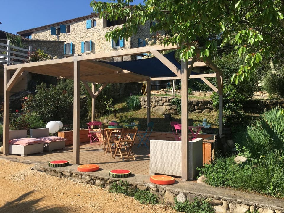Gites Islacooldouce House in Provence-Alpes-Côte d'Azur