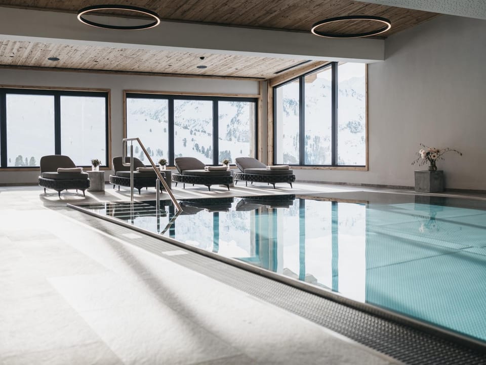Spa and wellness centre/facilities, Swimming pool