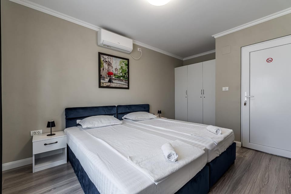 TV and multimedia, air conditioner