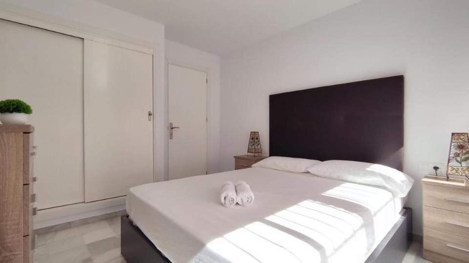 FANTÁSTICO APARTAMENTO TOTALMENTE RENOVADO Apartment in Torre del Mar
