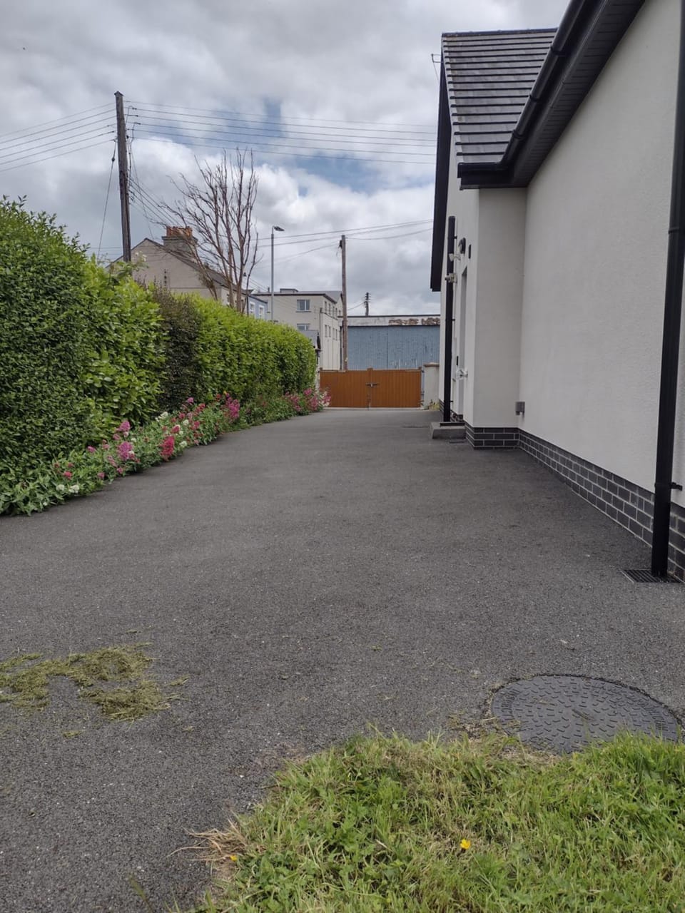 Property building, On site, Parking