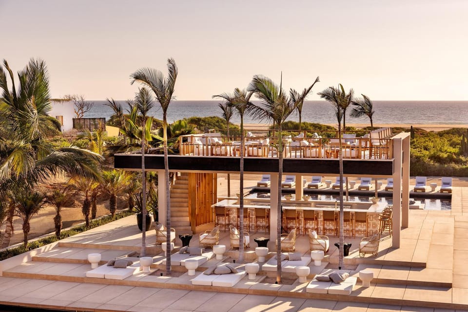 Lounge or bar, Lounge or bar