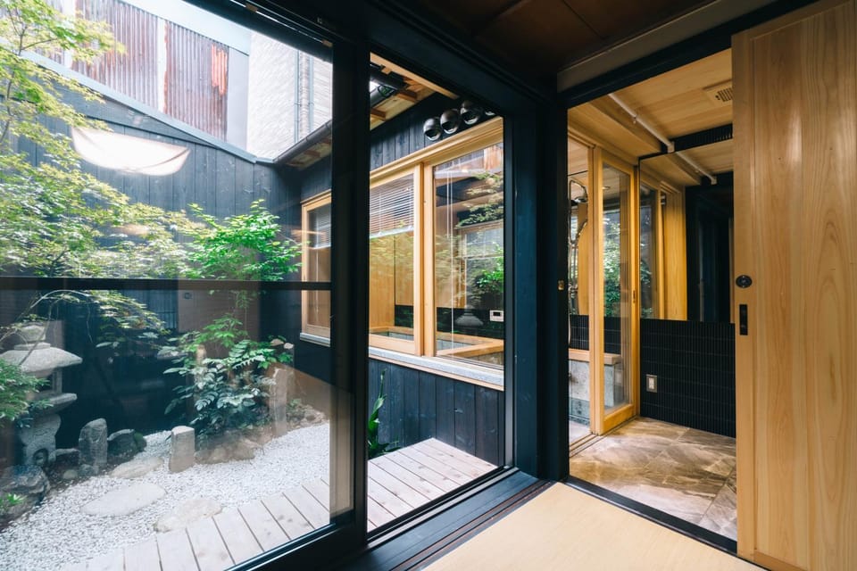 Garden, Bathroom