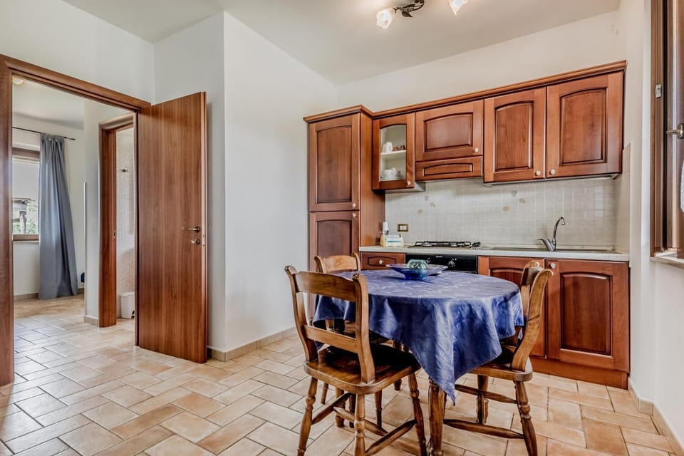 Kitchen or kitchenette, Living room, kitchen