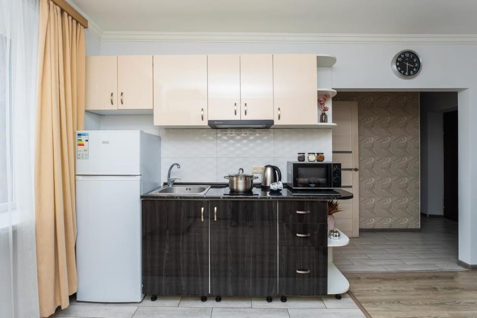 Coffee/tea facilities, Kitchen or kitchenette