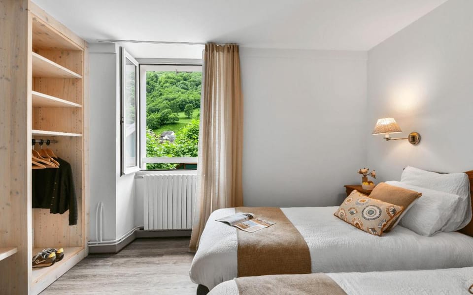 Logis Hôtel Etchemaïté Hotel in Navarre