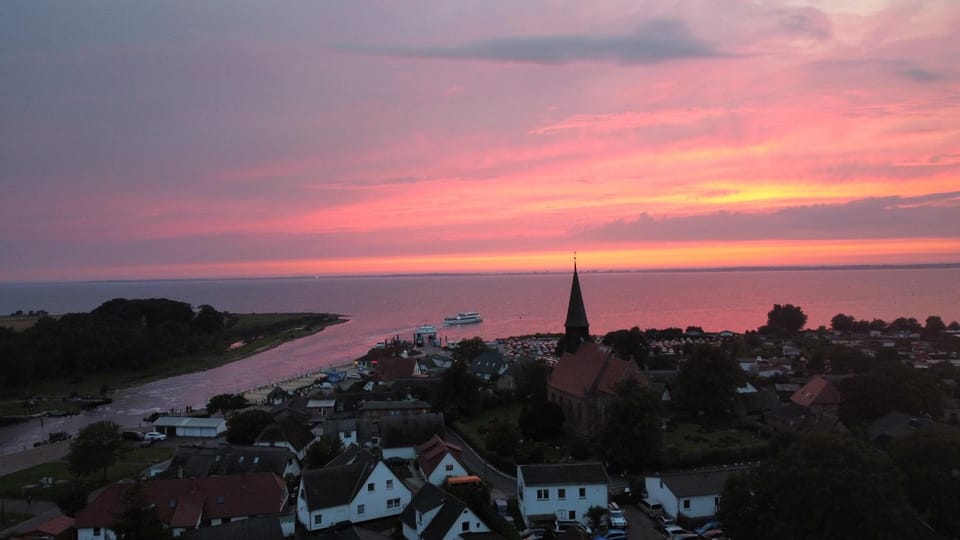 Neighbourhood, Bird's eye view, Sunset