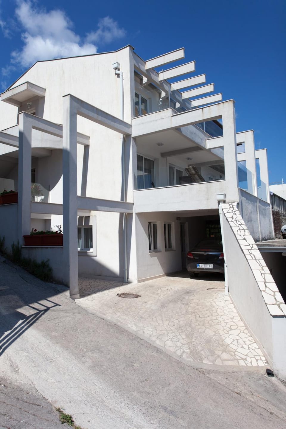 Property building, Facade/entrance, Decorative detail, Floor plan, Garden view