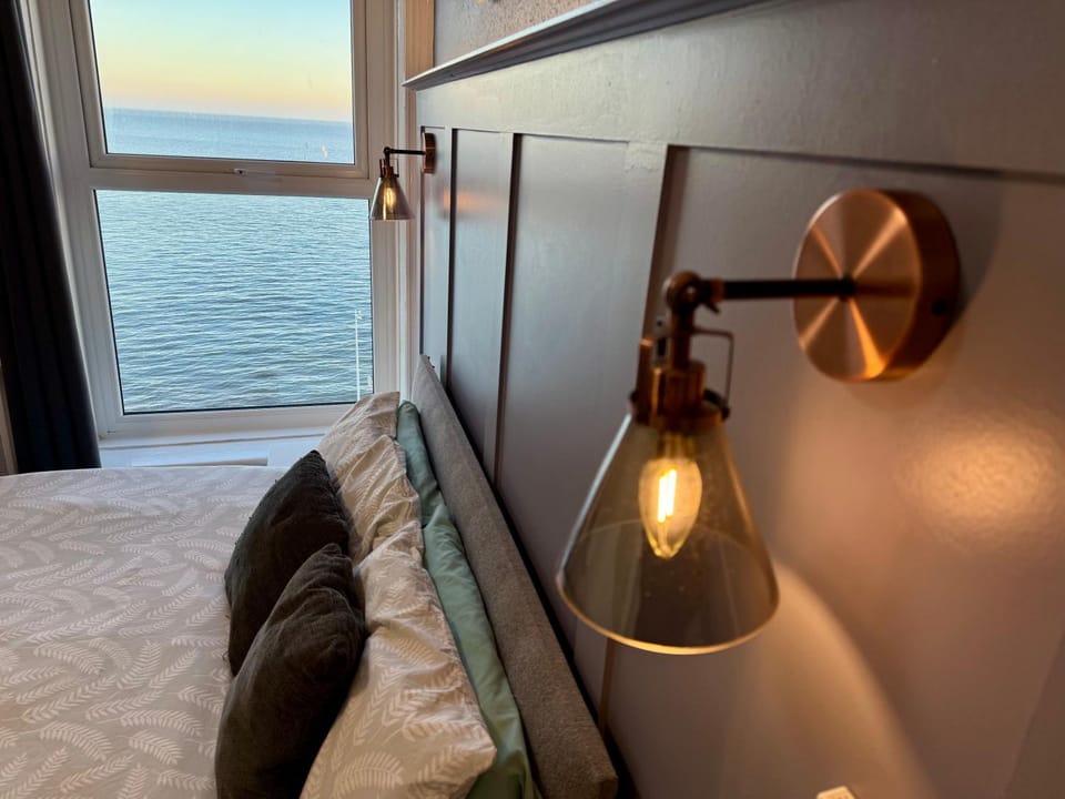 Bedroom, Sea view