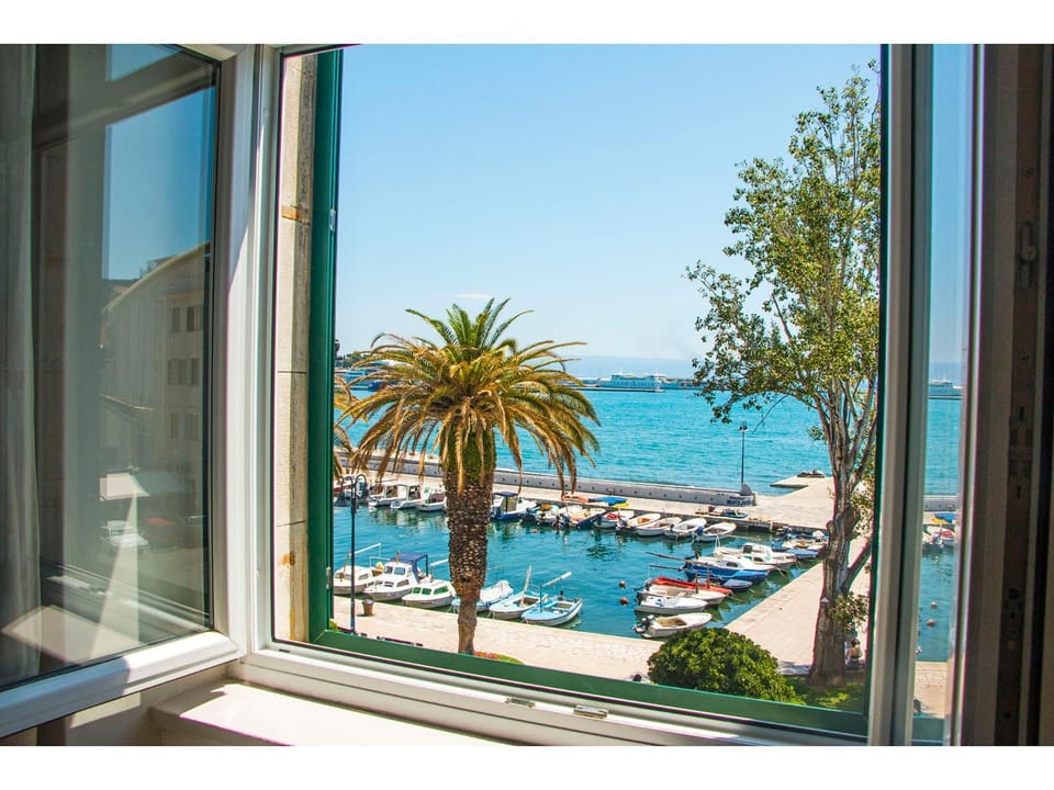 Royal Blue Apartment Apartment in Split