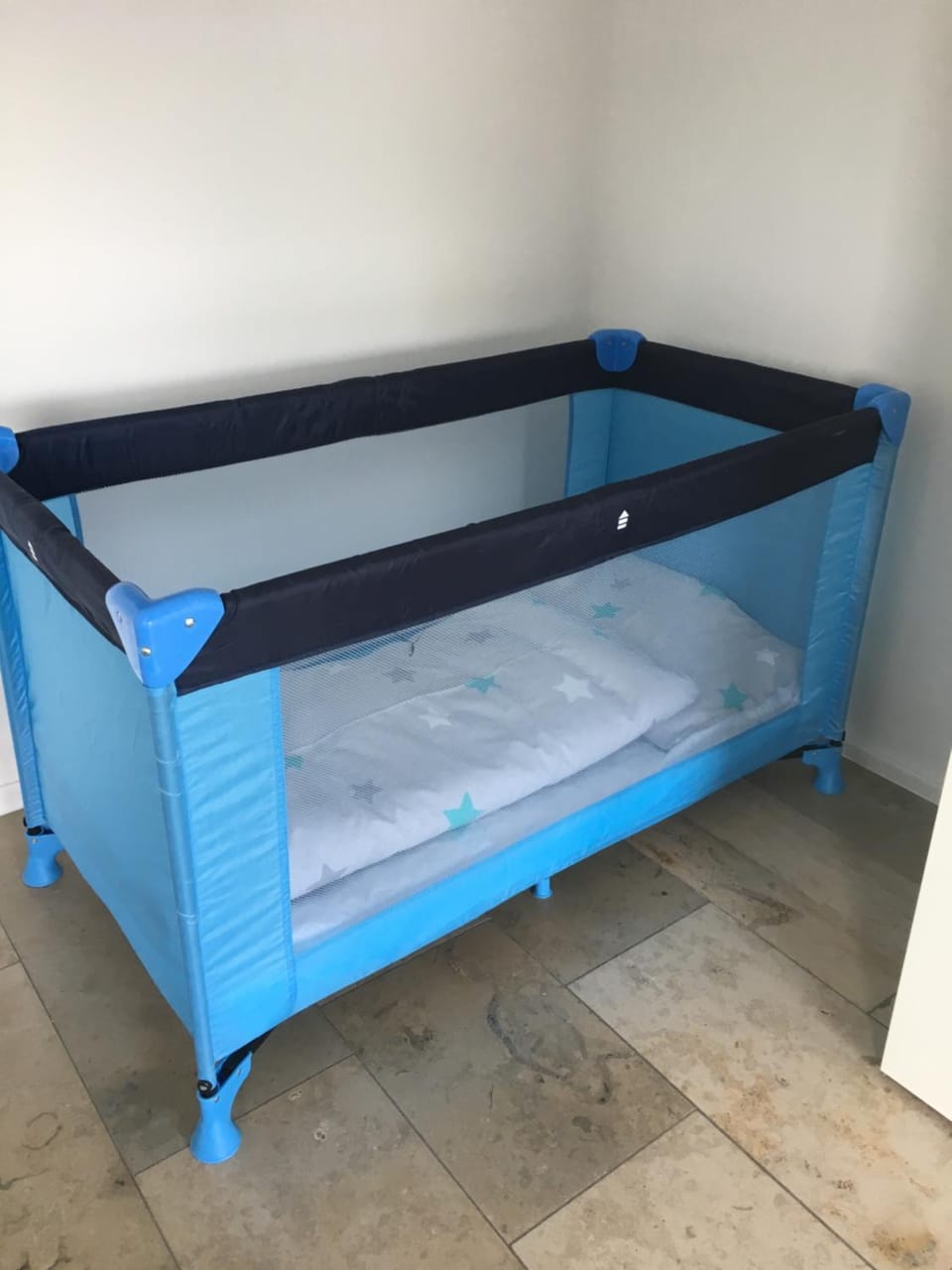cot