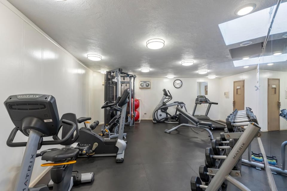 Property building, Fitness centre/facilities