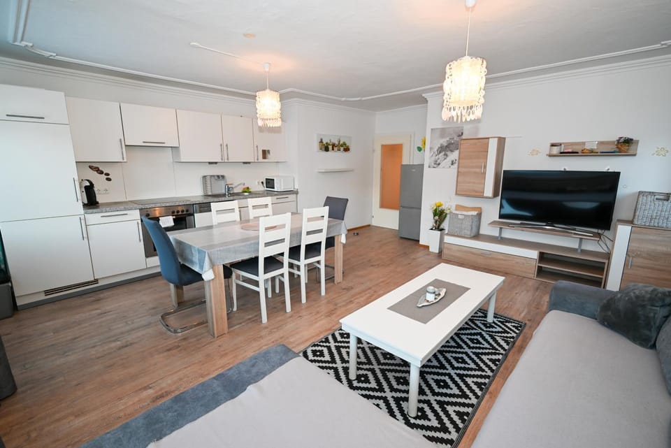 Kitchen or kitchenette, Living room, Dining area