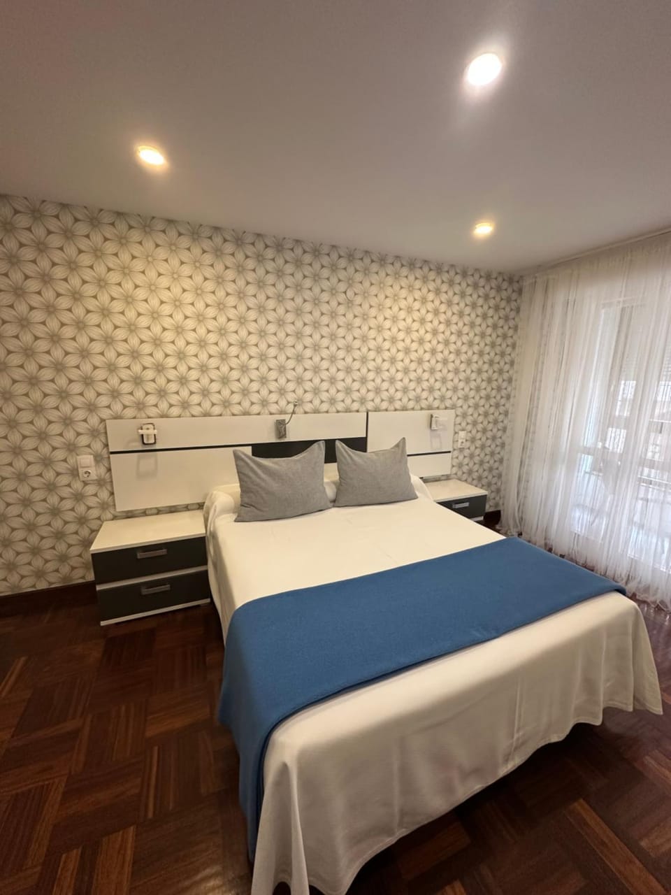 Hostal San Fernando Bed and Breakfast in Santander