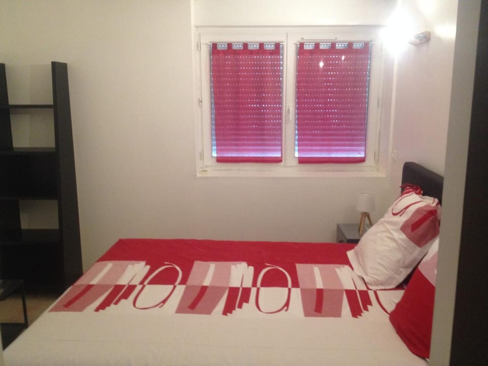 Appartement proche Centre Ville avec PARKING PRIVE Apartment in Avignon