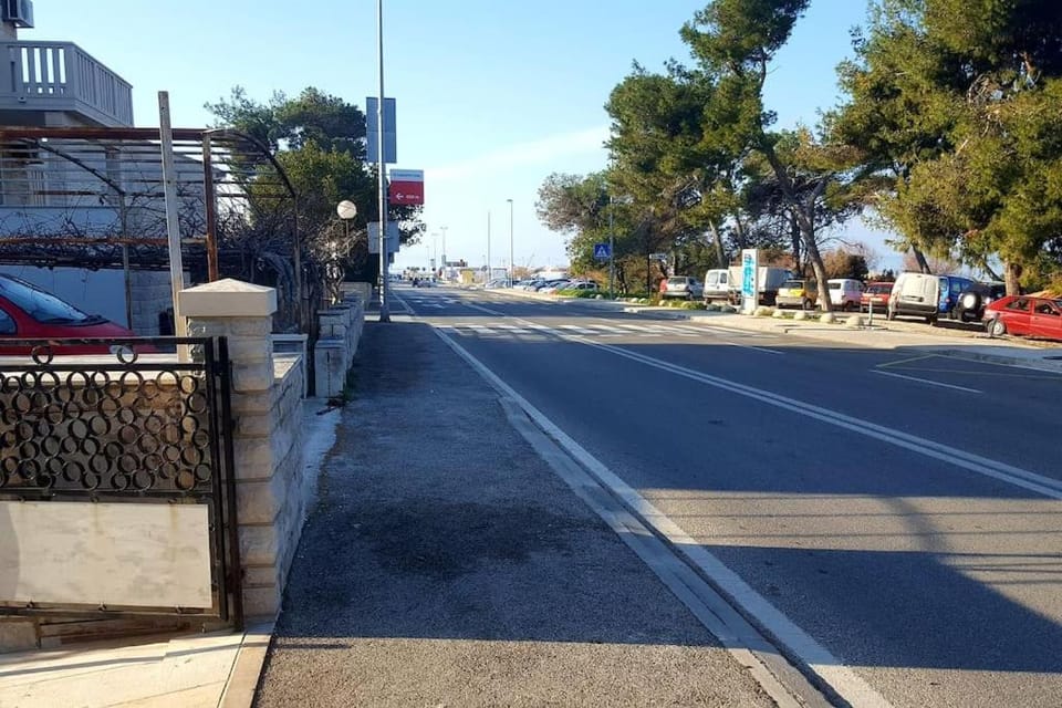 2 Bedrooms Apartment Margarita 4+2 Apartment in Split-Dalmatia County