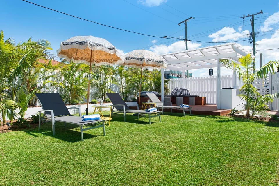 BBQ facilities, Garden, Balcony/Terrace