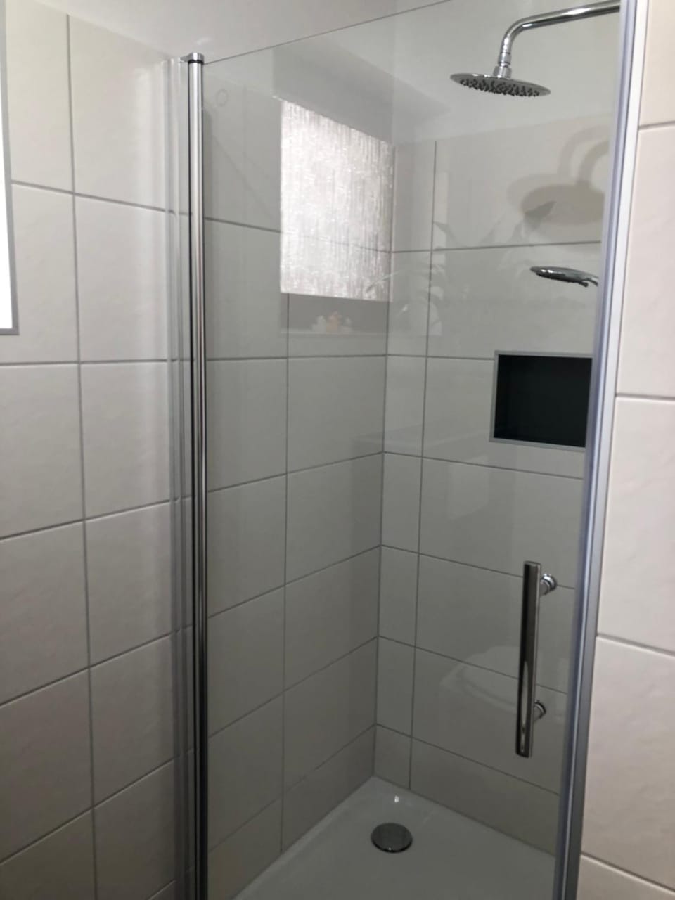 Shower, Bathroom, Decorative detail