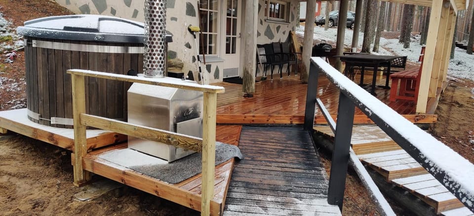 Patio, Day, BBQ facilities, Hot Tub, View (from property/room), Balcony/Terrace, Balcony/Terrace, Seating area