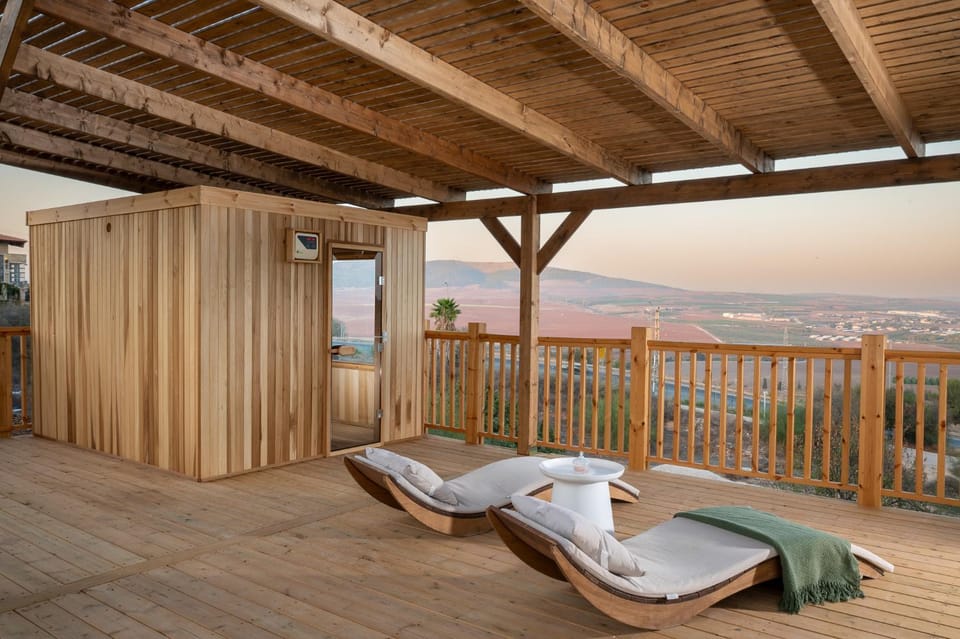 Natural landscape, View (from property/room), Spa and wellness centre/facilities, Mountain view