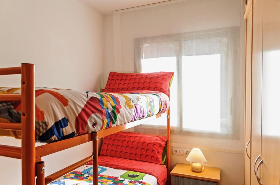 bunk bed